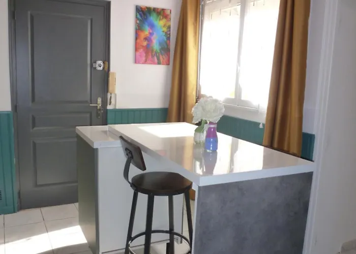 Bleu Cerise פרפיניין